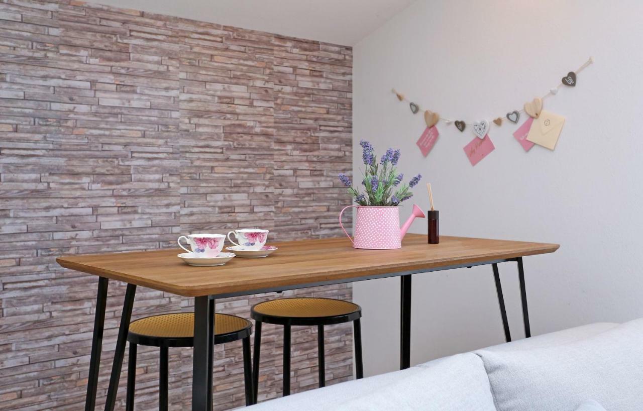 Studio Apartment Grey Split Extérieur photo